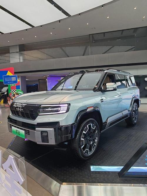 广州339比亚迪方程豹硬派越野的爆款，英菲尼迪35周年与你共成长